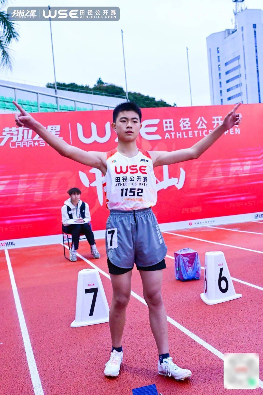 震撼!汉密尔顿在田径赛场终止连败!